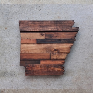 Wooden Arkansas State Sign Wall Art, Arkansas Rustic wood Sign, Arkansas housewarming gift, Rustic Handmade gift, Guestbook, Arkansas Cutout