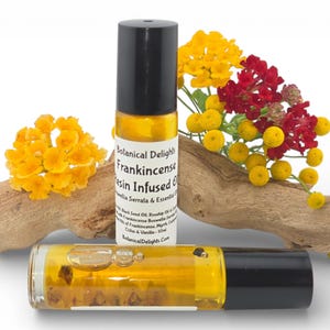 Frankincense Resin Oil with Boswellia Serrata, skin-loving fatty acids and antioxidants