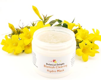 Blemish Clearing Mask, Reduces breakouts, reduces pores, cleanses and provides exfoliation, Natural skincare for clear skin