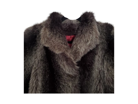80s faux fur coat button front lined long dark li… - image 4