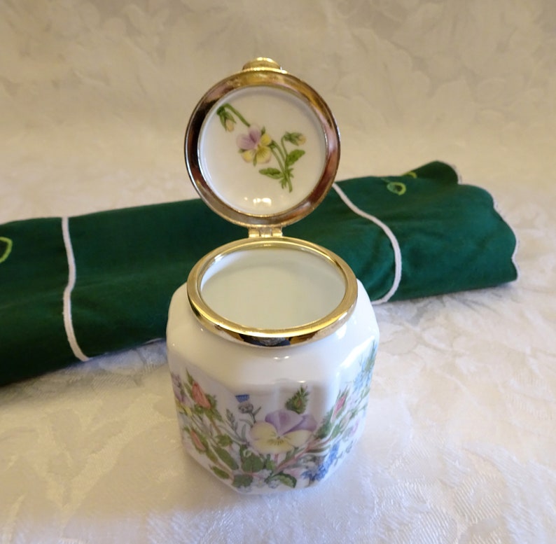 English Fine Bone China Floral Trinket Box Aynsley Wild Tudor Octagonal Hinged Trinket Box with Gold Tone Clasp Hinged Jewelry Box