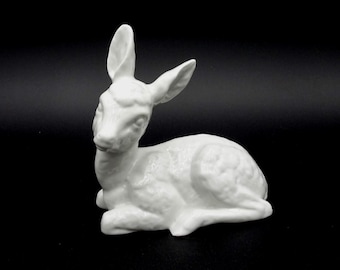 1950s Heinz Schaubach Unterweissbach White Fawn Figurine, Thuringia Germany