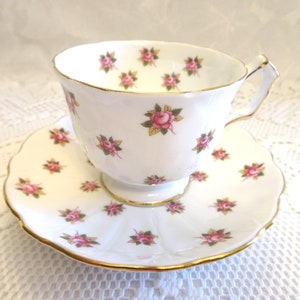 Aynsley Rosedale Tea Cup and Saucer Crocus Shape Pink Rosebud Chintz, Hathaway Rose Teacup  Made in England