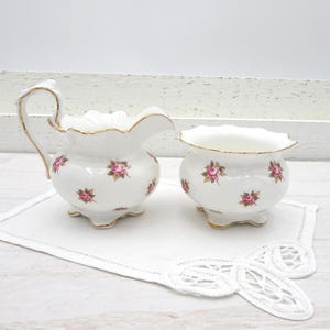 Vintage Aynsley Bone China Pink Rosebud Open Sugar and Creamer Set Made in England, Hathaway Rose Rosedale