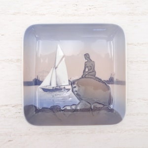 Bing and Grondahl Mermaid Trinket Dish or Wall Plate, B&G Copenhagen Denmark Collectible Souvenir Den Lille Havfrue