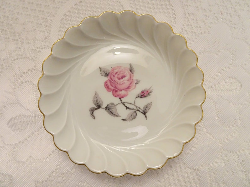 Pin Dish Made in France Haviland Limoges Snack Haviland Pink Rose Scalloped Sweets Dish Butter Pat