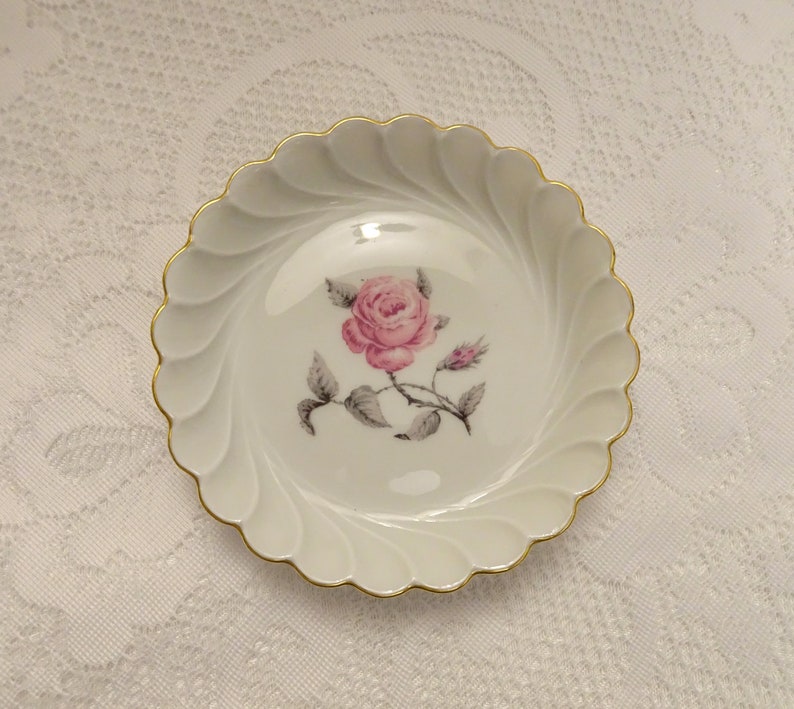 Pin Dish Made in France Haviland Limoges Snack Haviland Pink Rose Scalloped Sweets Dish Butter Pat
