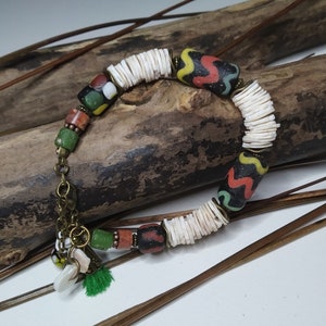 Bracelet tribale unisexe, coquille œuf d'autruche, perles tribales indonésiennes, rondelles de bauxite, bracelet ethnique, ivoire/noir/vert image 5