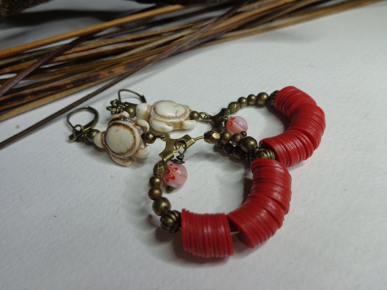 rustic woman gift tribal african red vinyl and ivory howlite turtle rings millefiori glass beads Ethnic creoles