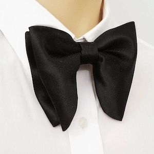 Butterfly Satin bow tie,Black,Blush Large Satin bow tie,Pocket Square,Pre-Tied Bow tie,Wedding Oversized bowtie,Tom Ford style,Hand made