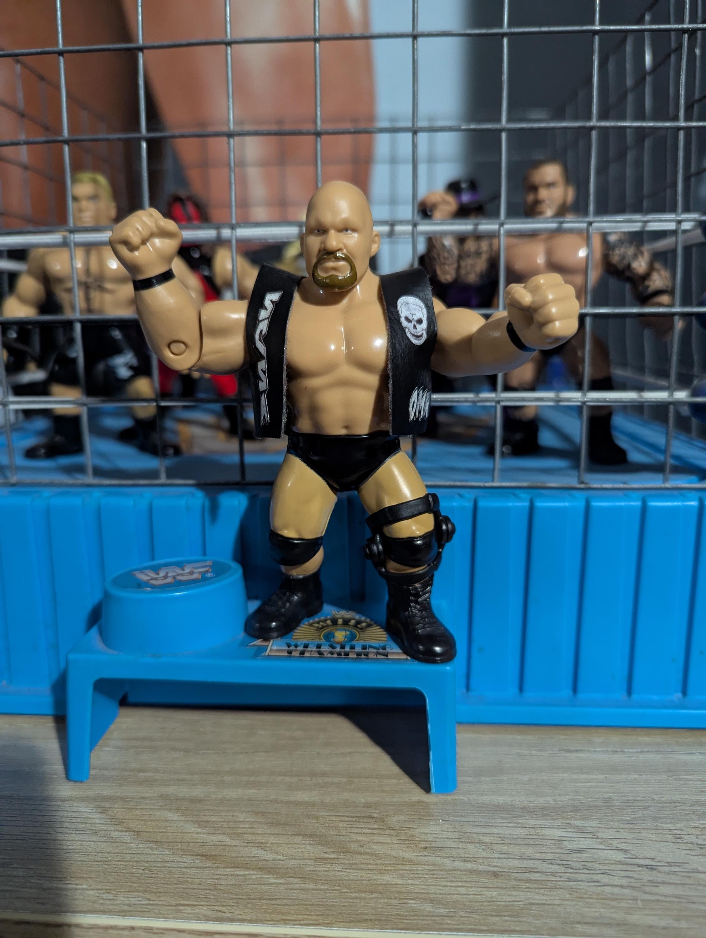 ハズブロ HASBRO WWF バン・バン・ビガロ フィギュア Bam Bam Bigelow