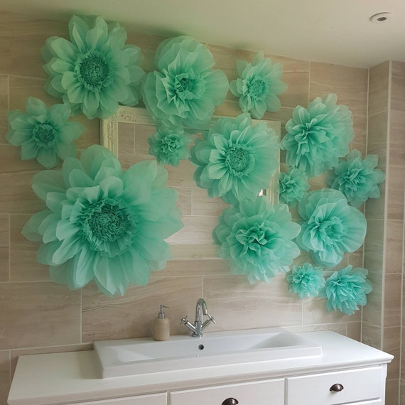 Biodegradable Paper Pom Pom Flower Set: Wedding Backdrop Decor