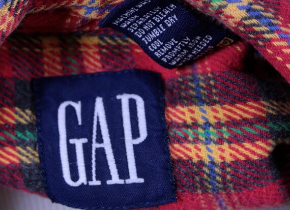 Vintage Unisex Red Flannel Plaid Shirt made by GAP - image 2