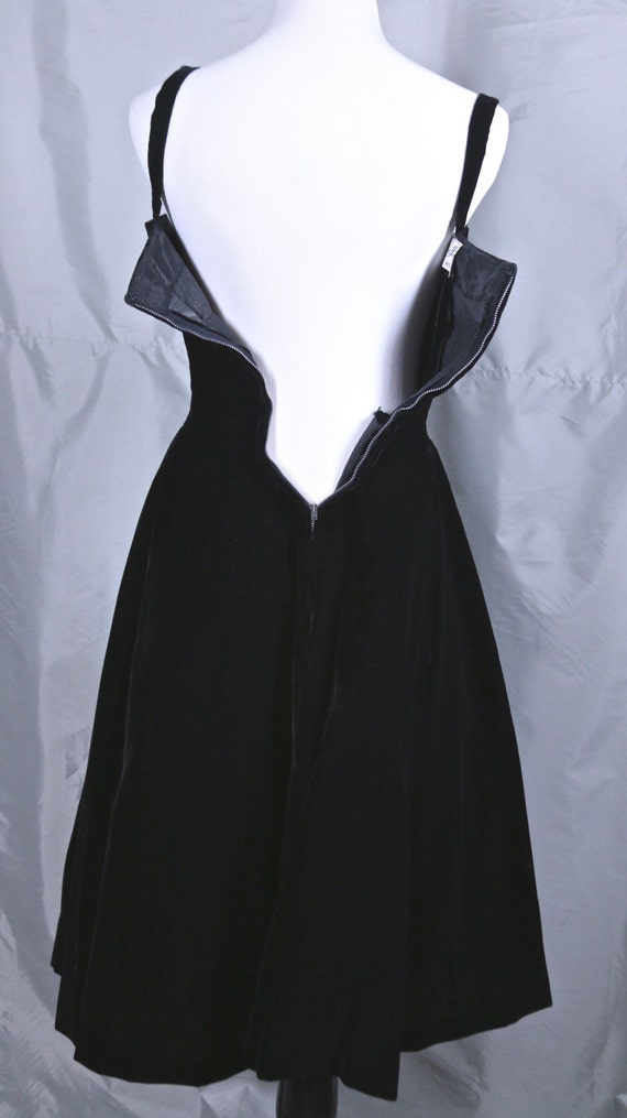 Black Velvet Suzy Perette New York Strappy Dress … - image 3