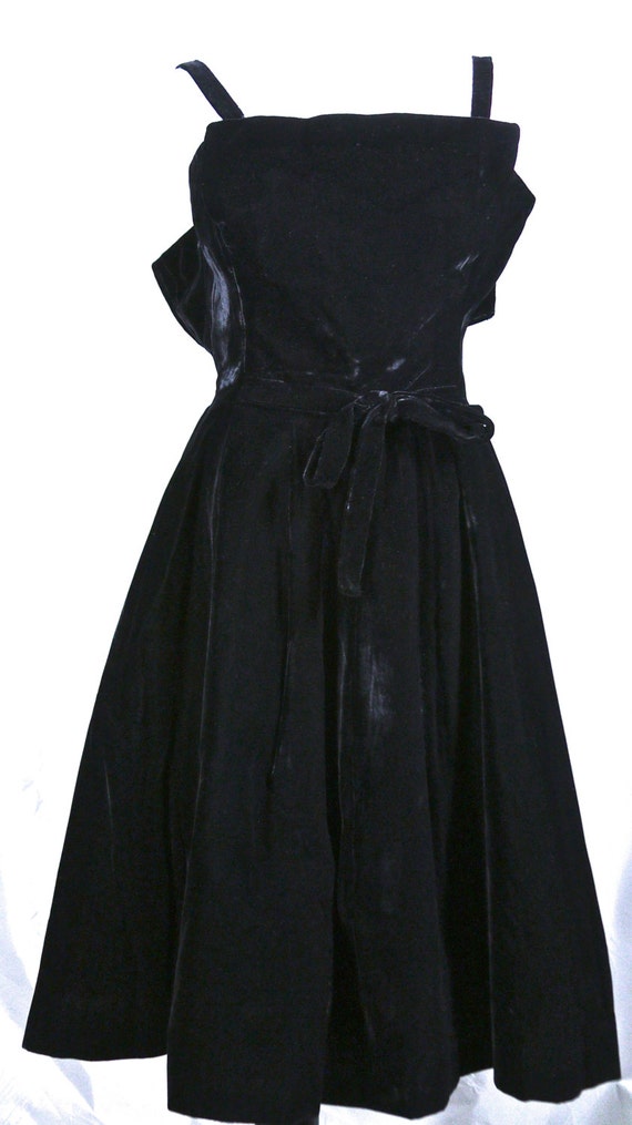 Black Velvet Suzy Perette New York Strappy Dress … - image 1