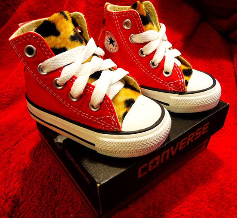 infant leopard converse