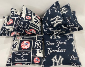 NEW YORK YANKEES 8 Cornhole Bags Bean Toss 4 Of Each Print 2 Sides