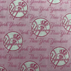 NEW YORK Yankees 60&quot; Wide Cotton Fabric By The Yard By The 1/2 Yard MLB