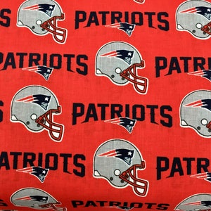 NEW ENGLAND Patriots 60&quot; Wide Cotton Fabric By The Yard By The 1/2 Yard NFL