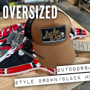 Übergroße Lucky Dog Guitars Naturbursche braun/schwarz Mesh Trucker Netzkappe mit 3 gestickten Patch-Optionen - Netzmütze Größe XXL