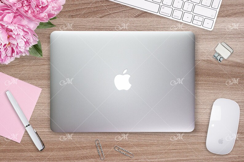 Download Mock Up Of Macbook Laptop Cover Case Smart Cover Psd Mockup Jpeg Macbook Jewelry Beauty Craft Supplies Tools Kromasol Com
