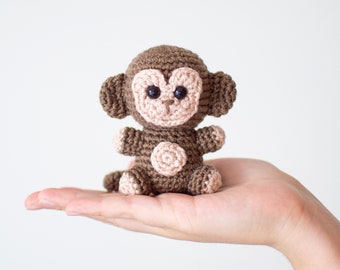 Monkey - Baby #17 - CROCHET PATTERN in English and Spanish - Babies Collection - Amigurumi - Instant PDF Download