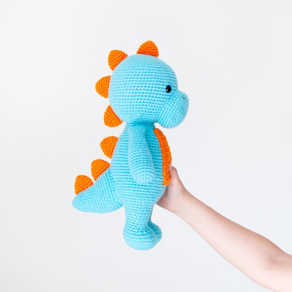 Bruce the Dinosaur - Häkelanleitung in Englisch und Spanisch - 37 cm./14,5 in. - Amigurumi, Häkeln - Sofortiger PDF-Download