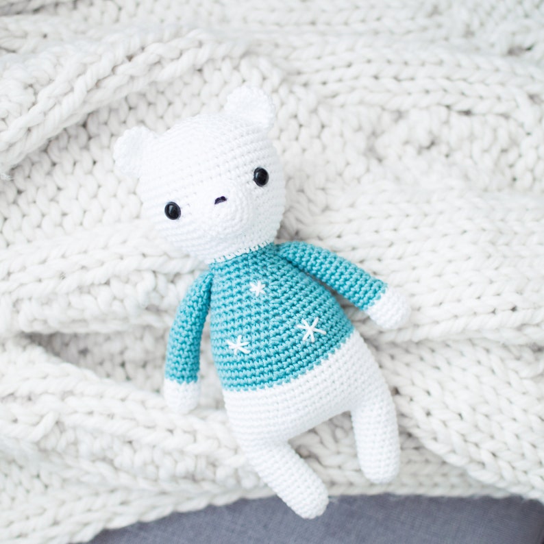 WZÓR SZYDEŁKOWY po angielsku - Słodki miś polarny - Kolekcja Sweet Dreams - 9 cali/23 cm wysokości - Zwierzę Amigurumi - Natychmiastowe pobranie pliku PDF zdjęcie 4
