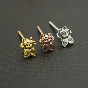 Fly Earring, Bug Ear Stud, Insect Animal Ear Stud, Silver Gold Rose Gold Ear Stud, Unique Cartilage Earrings, 7mm, Sold in Pair