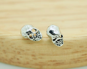 3D Skull Earrings, Stud Earrings, Silver Ear Stud, Cartilage Stud, Helix, Tragus Skull, Tiny Small Ear Stud, Halloween, Ghost, Sugar Skull