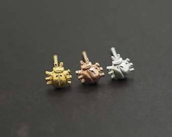 Small Bug Earring, Ear Stud, Ladybug Insect, Fly, Animal, Tiny Silver Gold Rose Gold Ear Stud, Unique, Minimalist, 6mm, Sold in Pair