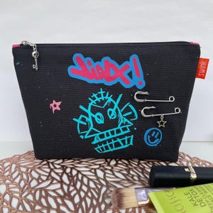 ¡NUEVO! Estuche para lápices de fondo plano Arcane Jinx / Estuche con cierre / Bolsa de maquillaje / ¡Listo para enviar!