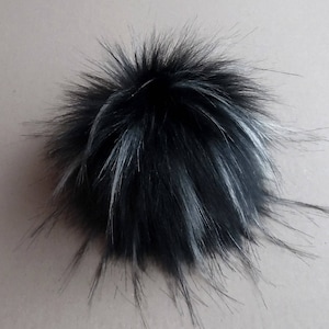 Taille S-XL Noir moucheté fausse fourrure pom pom 4.5 6.5 pouces / 11 17 cm image 1