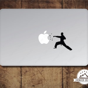 Karate Punching the Apple Macbook Sticker Mac Decal 13 15, Artes Marciales, Jiu Jitsu, Muay Thai, Krav Maga, Taekwondo, Aikido, Judo