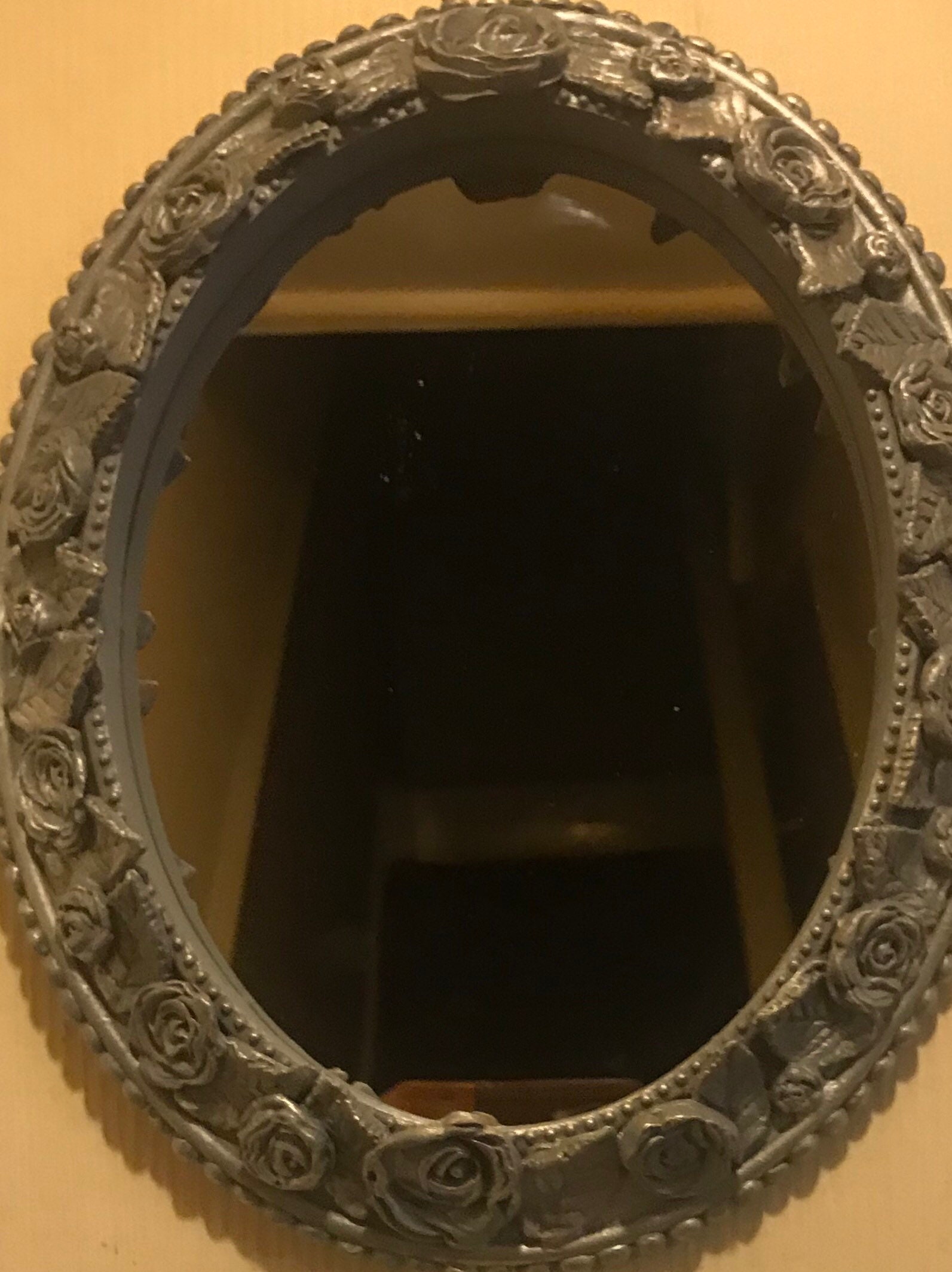 Espejo de pared en diseño gris | Etsy