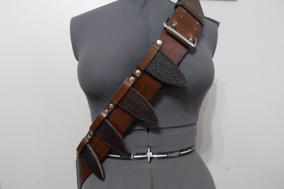 throwing knife belt
