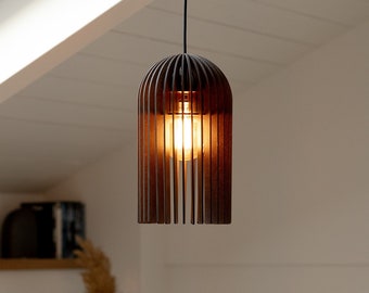 Sophistication simple : luminaire suspendu en bois épuré avec une élégance minimaliste