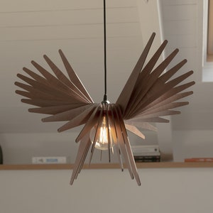 Suspension artisanale en bois « Oiseau » - Illumination avec un charme naturel - Élégance rustique pour votre maison