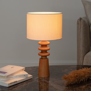 Lampe de table, lampe de bureau en bois, lampe de chevet, lampe de table, lampe de chambre, design artisanal, style moderne, base en bois rustique, lampe de bureau