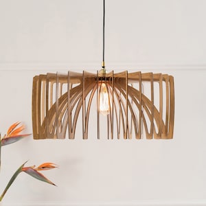 Holz Pendelleuchte, Unterputz Leuchte, modernes Design, Holz Kronleuchter, Kücheninsel Beleuchtung, skandinavischer Stil, Naturholz