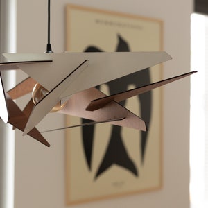 Lámpara colgante de madera hecha a mano: ilumine su espacio con calidez y estilo: cree un ambiente acogedor con nuestras luces hechas a mano imagen 7