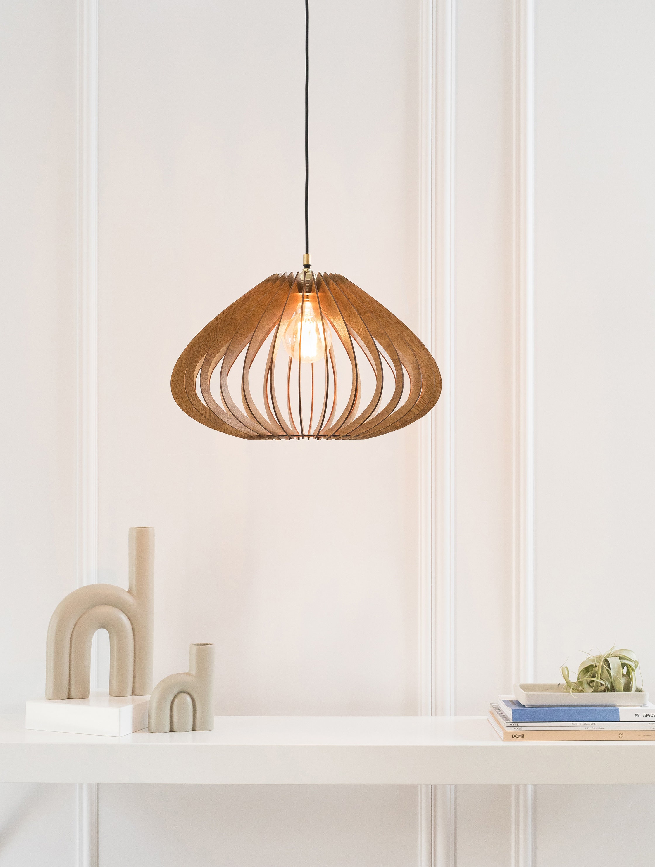 Art Work Studio ステンドグラスシリーズ マリブシェード Aw 0065 Bl ブルー Wh ホワイト 照明シェード ランプシェード おしゃれ ステンドグラス カスタマイズ Diy ガラス レトロ 60 Off ホワイトシェードガラスシェード27基本照明器具交換ガラスシェードサポート