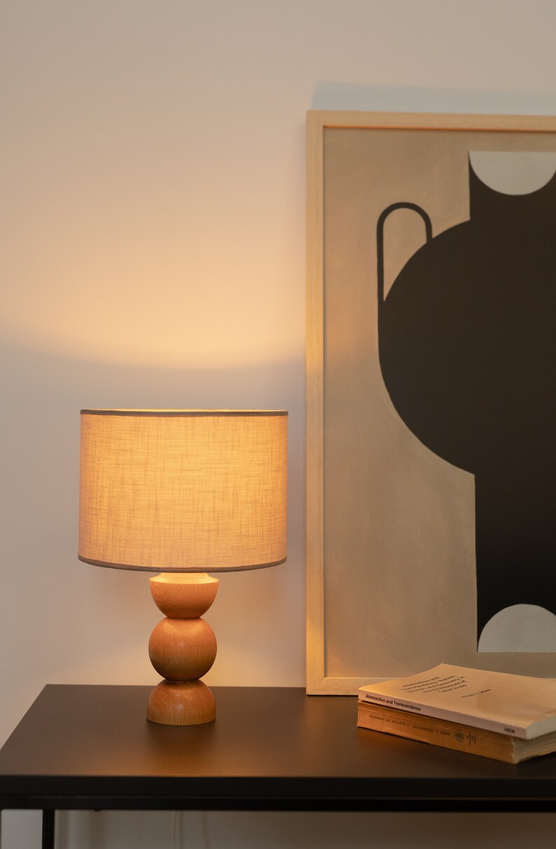 Artisanal Masterpiece: Handmade Beech Wood Table Lamp Featuring Elegant Spherical Elements with Natural Elegance and Warmth image 5