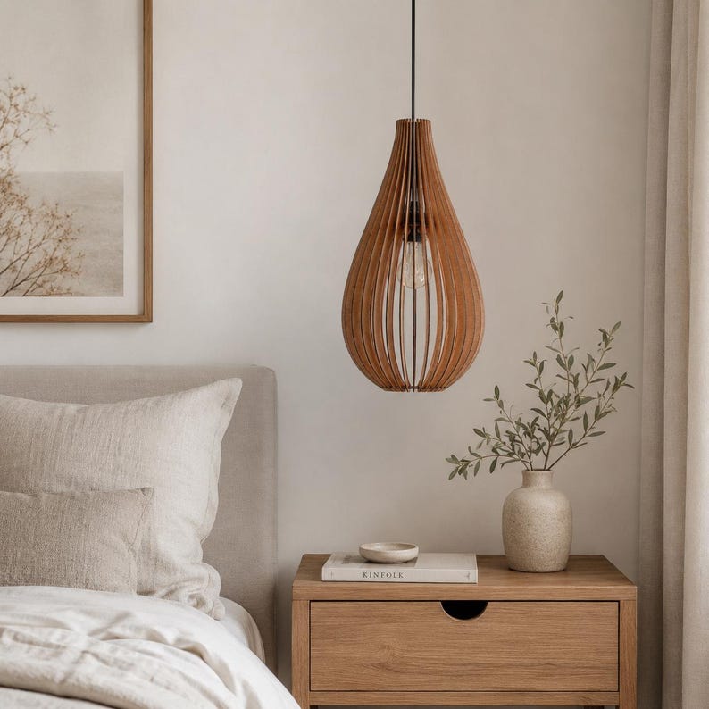 Pendelleuchte aus nachhaltigem Holz: Skandinavischer moderner Kronleuchter Bild 4