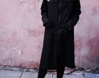 Impermeabile lungo con cappuccio da donna: trench impermeabile autunnale