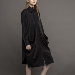 Robe formelle noire Chemise noire Robe midi noire Robe noire à manches longues Robe drapée noire image 2
