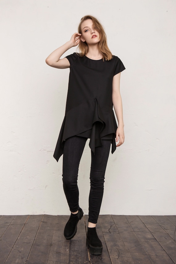 Blusa negra asimetrica Camisa negra Blusa negra Blusa formal Blusa vanguardista Top fiesta negra Blusa fiesta negra Etsy Mexico