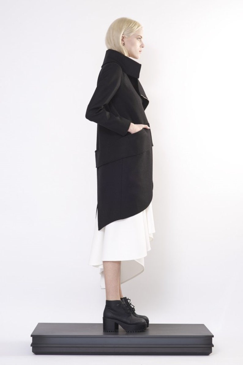 Frock coat / Wool coat / Coat women / Long coat / Black coat / Minimalist / Elegant coat / Wool fabric / Winter coat / Unisex / Plus size image 5