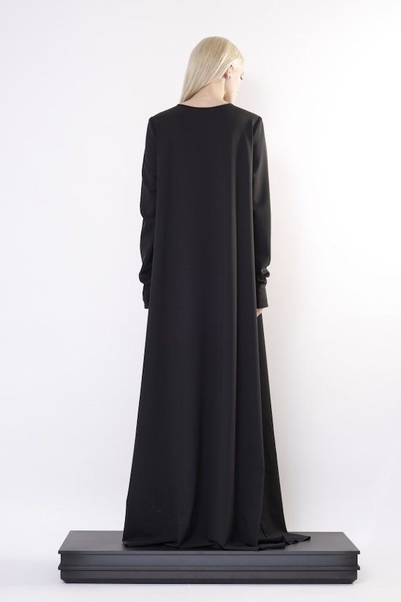 Simple plain black dress deals