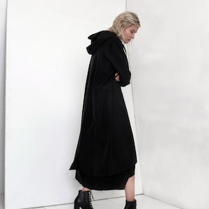 Women long raincoat / Waterproof raincoat / Autumn coat / Trench coat / Casual coat / Hooded coat / Jacket with hood / Water resistant coat image 3
